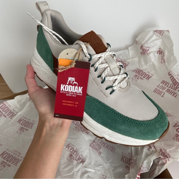 Kodiak Womens Cream Green Brown Brigden Lace Up Shoe Sneakers Size 10 NWT - Picture 3 of 7